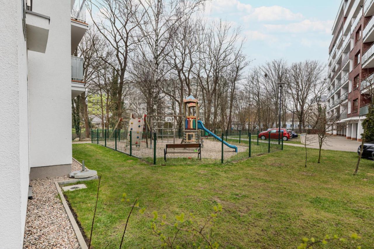 Apartamenty Wyspa Solna By Noclegi Renters Kołobrzeg Exterior foto